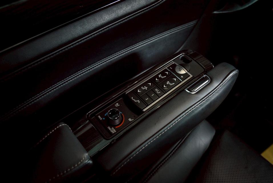 Lexus LM300h 2.5 Executive 7 Seater AT 2021 โทร. 092-263-9576 เอ๋ รูปที่ 14