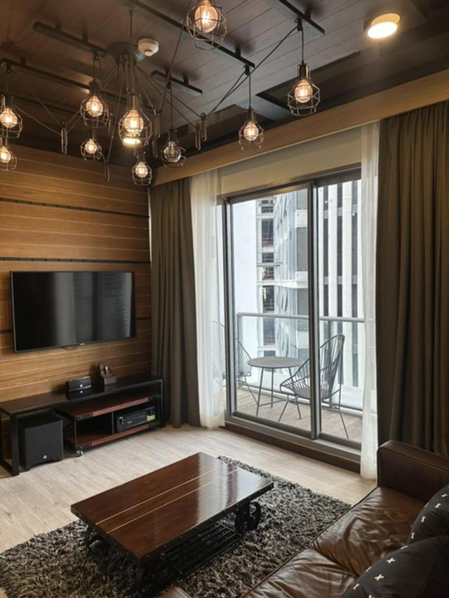 ปล่อยเช่าคอนโด The Loft Ekkamai 12
