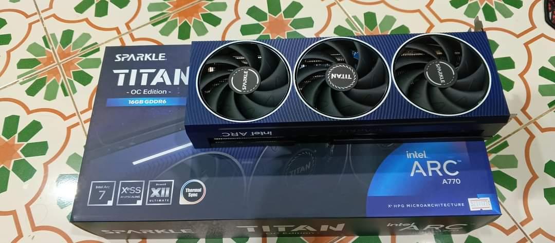 การ์ดจอ Intel A770 16 G Sparkle Titan OC Edition  6