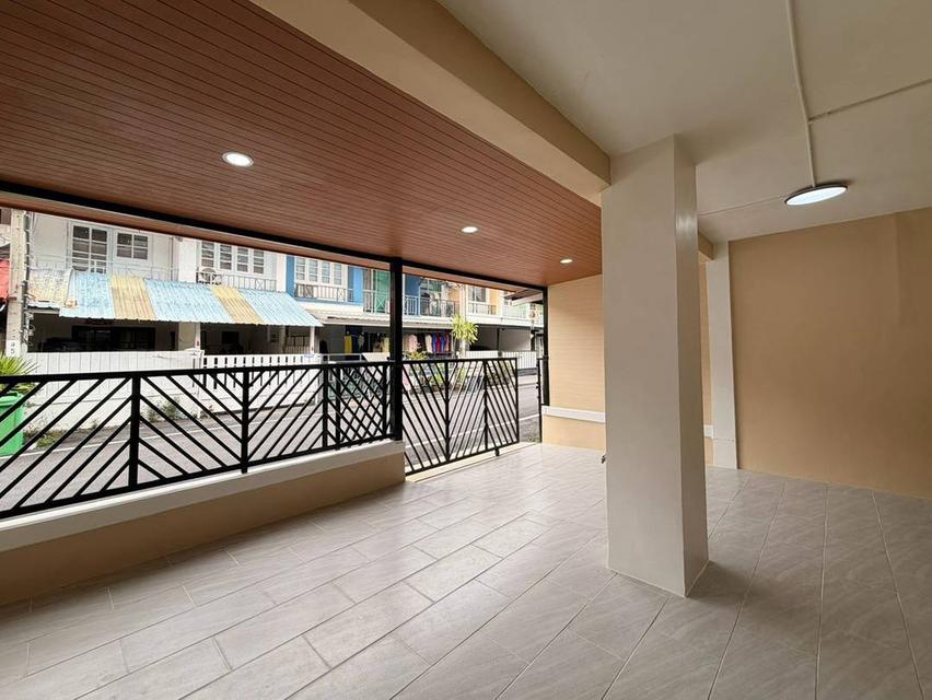 💬🔥 ราคานี้... ฟรีจอง ฟรีดาวน์ ฟรีโอน แถมเฟอร์นิเจอร์ ใครสนใจรีบทักก่อนใครเลย! 🏡 หมู่บ้านพฤกษา 3  ซอยวัดลาดปลาดุก 6