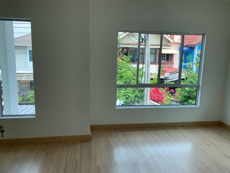 🏡 ทาวน์เฮาส์ 2 ชั้น หลังมุม รีโนเวทใหม่ทั้งหลัง พร้อมอยู่! 📍 หมู่บ้านพฤกษาวิลล์ 48 | ถนนวัดเวฬุวนาราม 32 ดอนเมือง 16