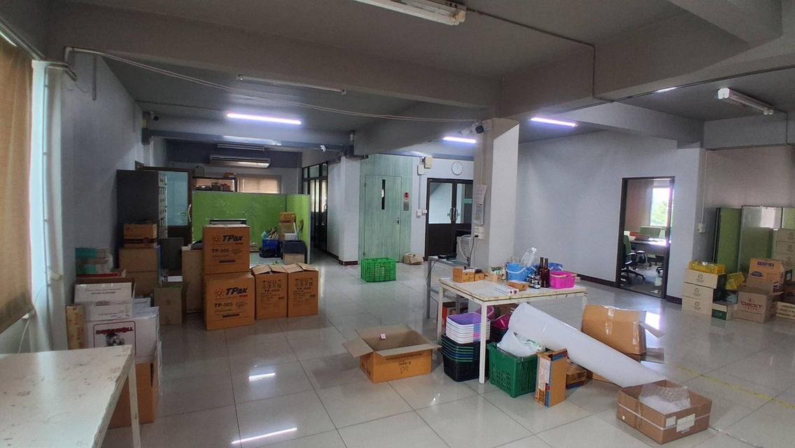 อาคาร 4 ชั้น แบริ่ง 31 บางนา สำนักงาน ออฟฟิศ โรงงาน 12