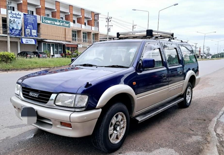 Isuzu Trooper แต่งสวยๆ