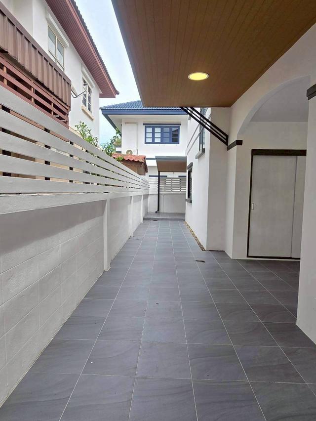 หมู่บ้านฟลอล่าวิลล์ สุวินทวงศ์ 38 20