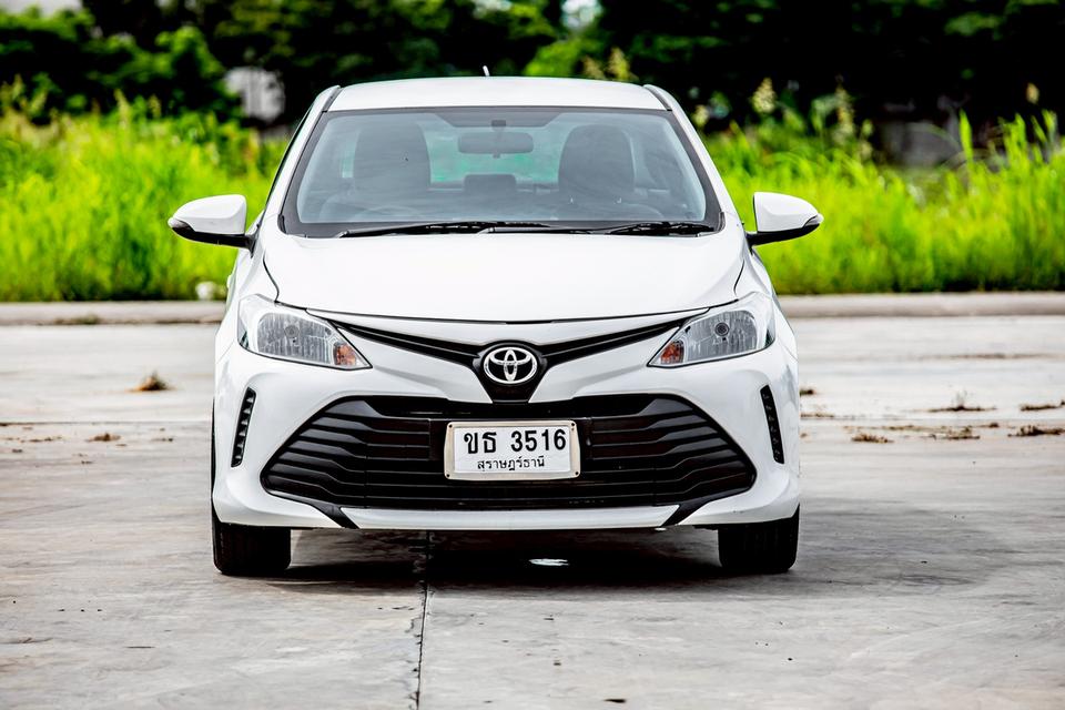 Toyota Vios 1.5E ปี 2017 สีขาว