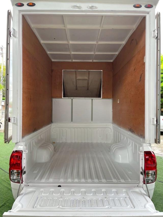 ไก่รถสวยคัดเกรดA ราคาพิเศษขายเพียง299,000บาท TOYOTA REVO SINGLECAB เครื่อง2.4cc.เกียร์ธรรม  ปี 2019 กะบะมีตู้ 8
