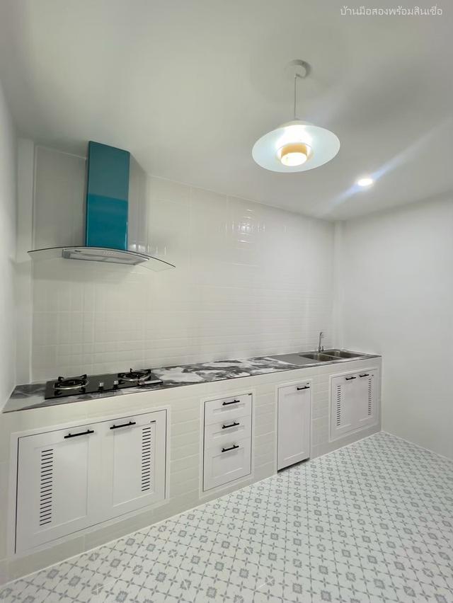 บ้านกลางซอยวิลเลจ 3 ลำลูกกา คลอง 4 17