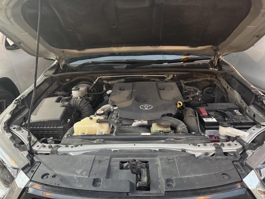 รถกะบะToyota HILUX Revo รูปย่อยที่ 4