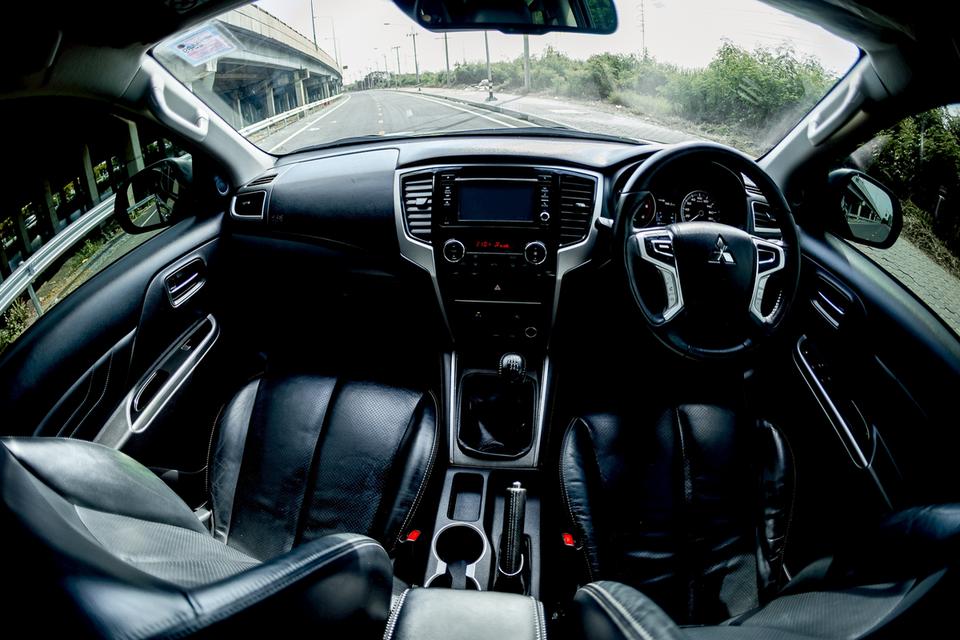 Mitsubishi Tritin 2.4GT ปี20 12