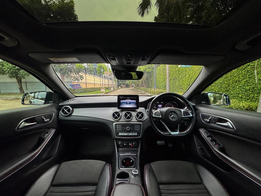 รหัสรถ AVA2211 💚  BENZ GLA250 AMG Dynamic ปี 2018  9