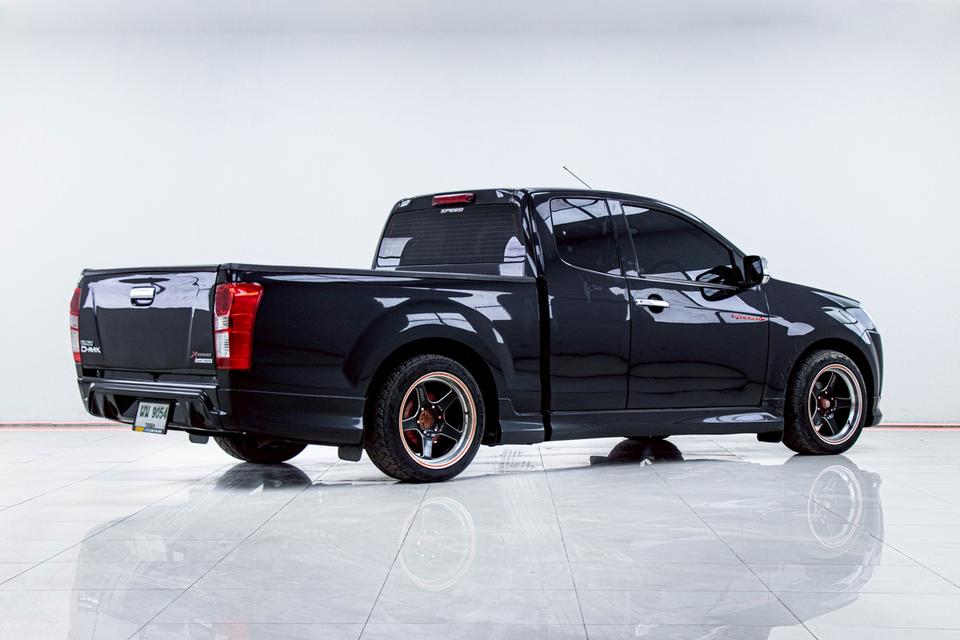  ISUZU D-MAX 2.5 VGS Z X-series SPACECAB   2013  3