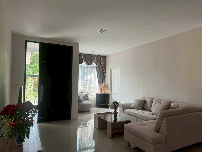 ให้เช่าบ้านสวย บ้านเดี่ยวหัวมุม หมู่บ้านมัณฑนา วงแหวน–กัลปพฤกษ์ ทำเลดีมาก ติดถนนเมน 14