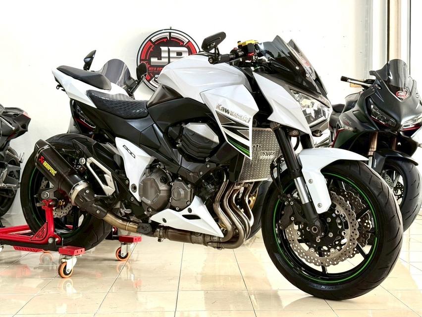 Z800