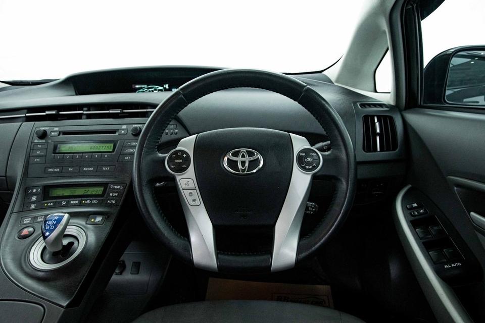 1C836 TOYOTA PEIUS 1.8 HYBRID 2012
