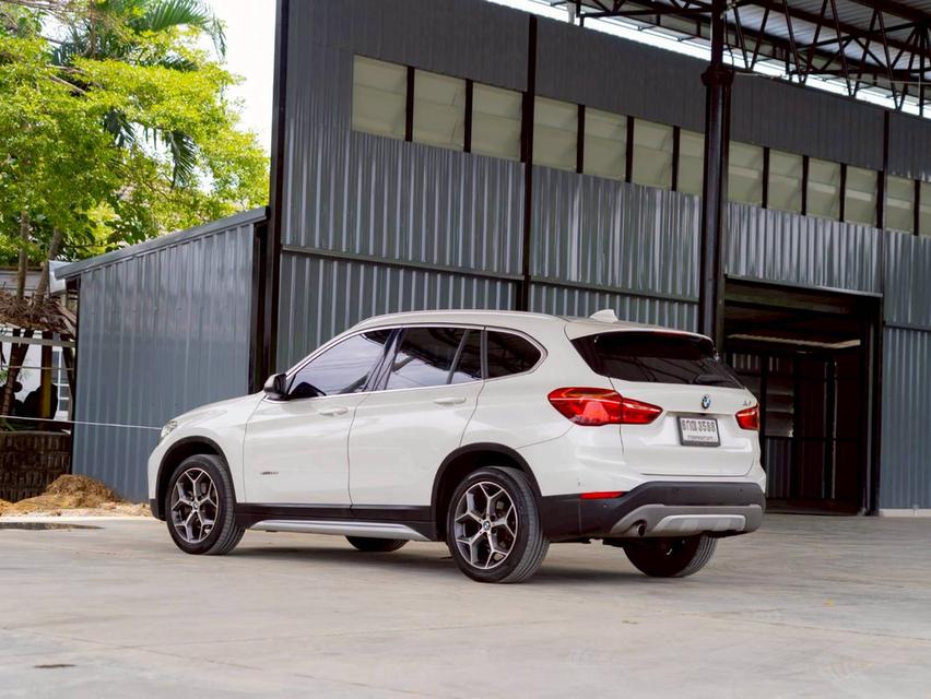 ขาย BMW X1 S-drive 18d ปี17 5