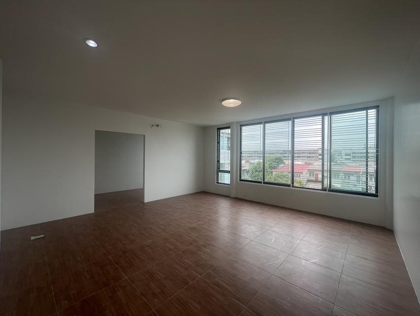 #ขายบ้านเดี่ยว 3 ชั้น สไตล์โมเดิร์น ทำเลทอง รัชโยธิน-วิภาวดี 46 ใกล้มหาวิทยาลัยเกษตรศาสตร์ 11