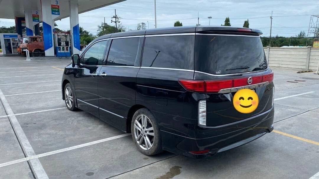 Nissan Elgrand 2015 มือสอง 4