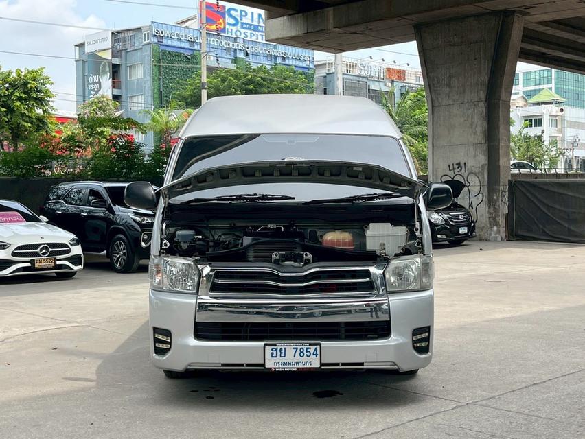 ขาย Toyota Commuter 2.5D4D ปี14 16