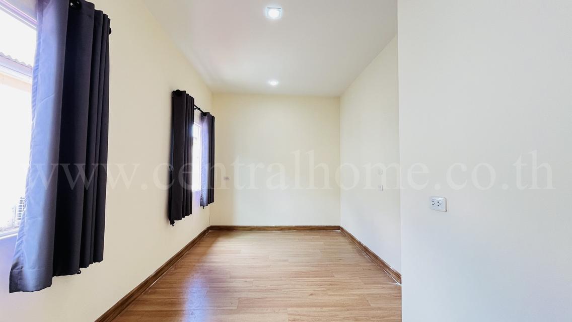 ทาวน์โฮม โกลเด้น ทาวน์ พระราม 2 ถูกที่สุดในโครงการ 17