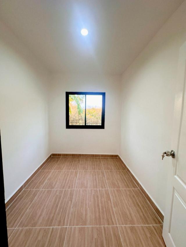 วนารมย์ ถ.ฉลองกรุง 24 11