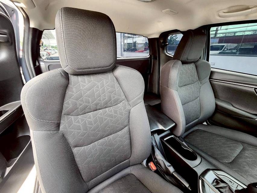 Isuzu Dmax Hi-lander 1.9L ปี24 13