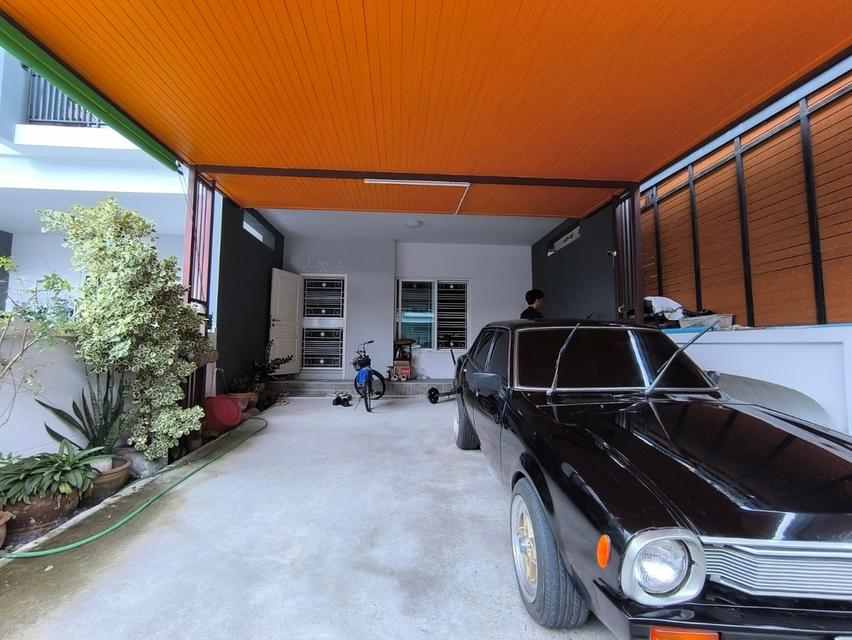 แกรนด์วิลล์  ถนนปทุมสายใน ต.บ้านฉาง อ.เมือง ปทุมธานี 5