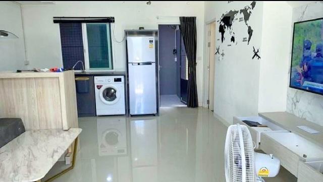 MRT บางชัน 800 ม. 3นอน ให้เช่าทาวน์โฮม 2 ชั้น 20ตร.วา.158 ตร.ม.เทคนิคมีนบุรี 2 กม รามอินทรา 115-119 2 น้ำ รพ.เสรีรักษ์ 1 3