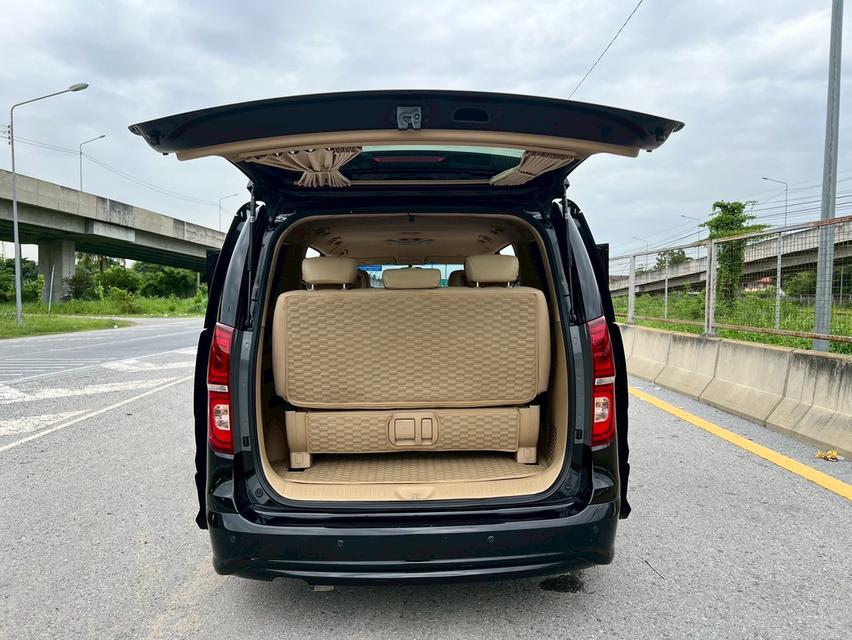 HYUNDAI H1 2.5 ELITE (MNC) ปี 2020  8