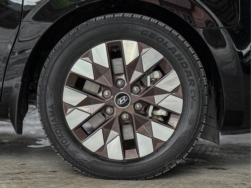 2022 HYUNDAI STARIA, 2.2 PREMIUM SUNROOF 17