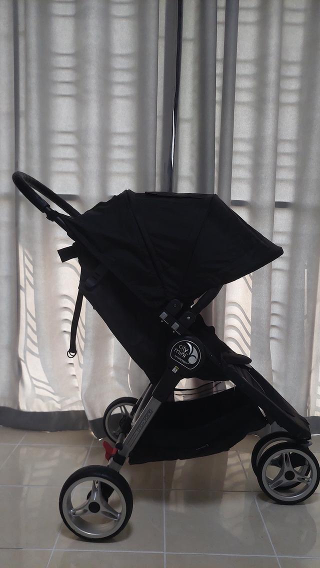 รถเข็นเด็ก Baby Jogger city mini 8