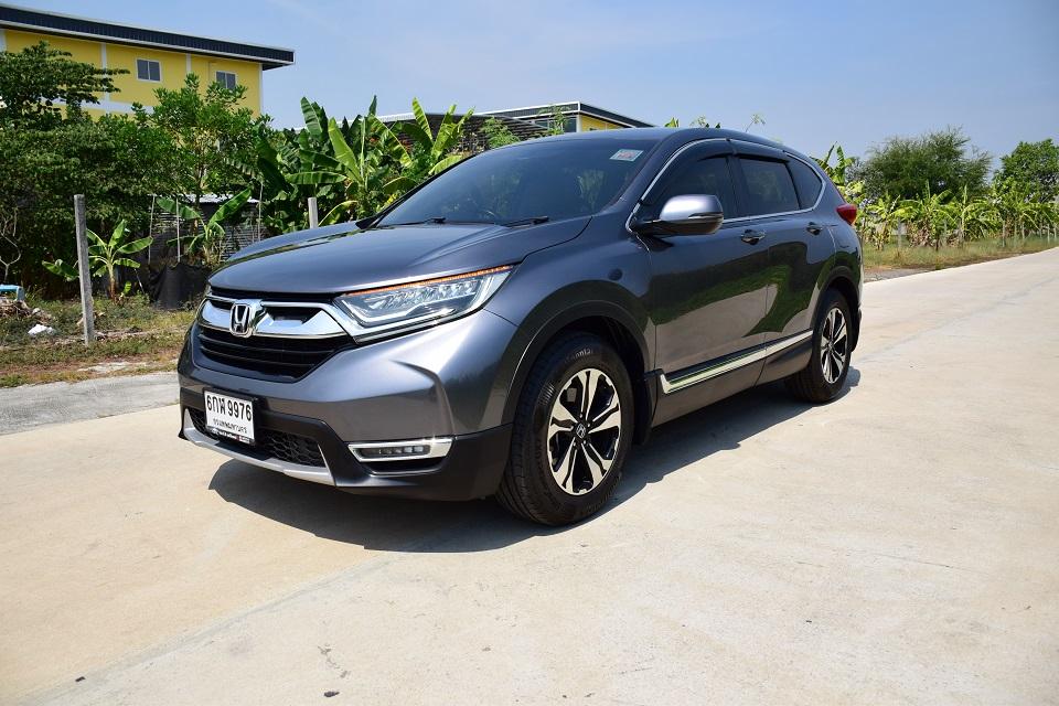 ปี2018 รถมือเดียวฟรีดาวน์ HONDA CR-V 1600 CC ดีเซลTURBO เบาะหนังแท้ 3ตอน ปรับไฟฟ้า แอร์หน้า หลัง ยางใหม่ประหยัดน้ำมันสุดๆ โทร0957401229 ไอดีไลน์ UTBP รูปที่ 3