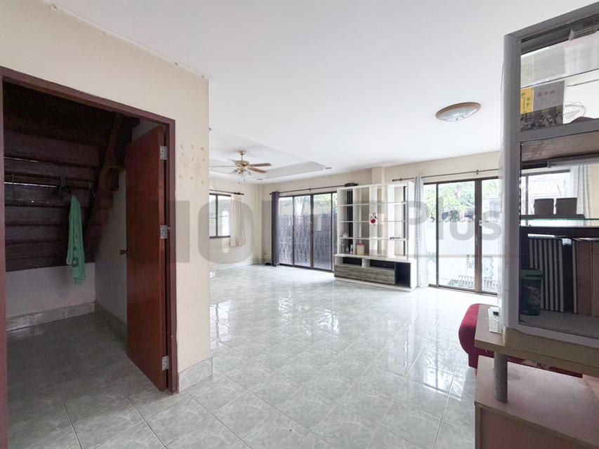 บ้านเดี่ยว หลังมุม ซอยพระแม่มหาการุณย์ พร้อมห้องพักปล่อยเช่า 7