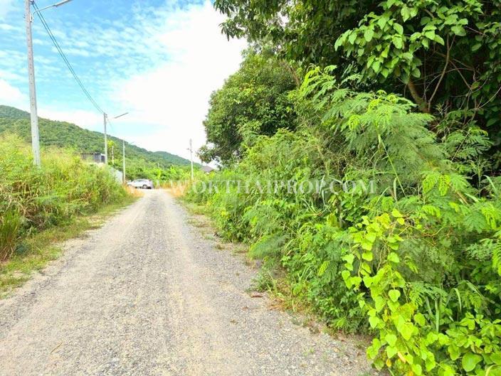 ที่ดินบางเสร่ ใกล้ถนนหมายเลข 332 อ.สัตหีบ จ.ชลบุรี 4