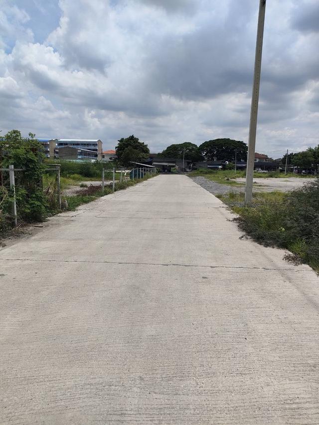 ที่ดินเปล่าถมแล้วพื้นเทคอนกรีตให้เช่าใกล้ 5 แยกวัชรพล กรุงเทพมหานคร 18