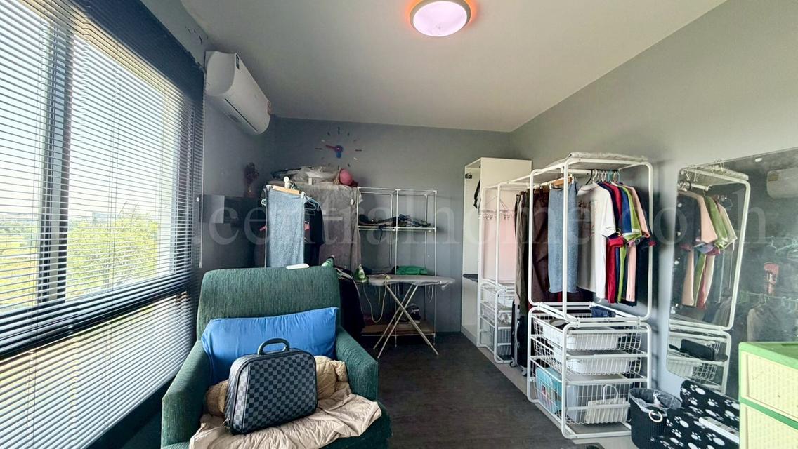 ทาวน์โฮม เด่นชัย คลองกันยา บางพลี หลังริม พื้นที่กว้าง ตกแต่งสไตล์ลอฟท์ 18