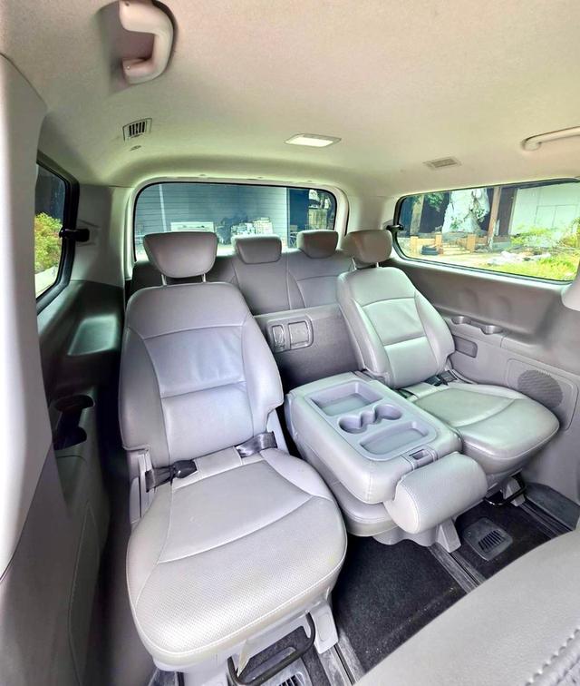 ขาย Hyundai H1 2.5Limired ปี16 9