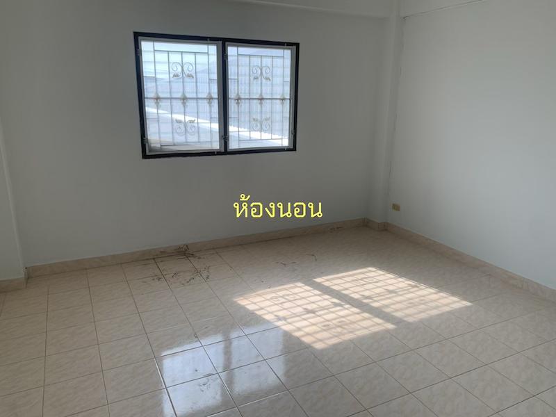 ขายอาคารพาณิชย์ใกล้ตลาดวรกิจ 1ห้อง 2.5ชั้น(ห้องริม)มีพื้นที่เก็บของด้านข้าง ด้านหลัง เนื้อที่ 89ตรว.ทำเลดี เหมาะพัฒนาเป็น สำนักงาน ห้างร้าน 8