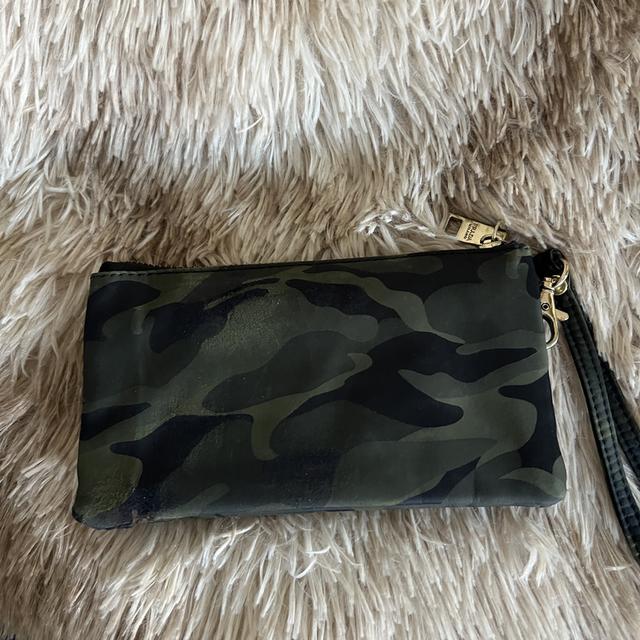 กระเป๋าสตางค์ ไม่แท้นะ ใหม่ๆเลย 2