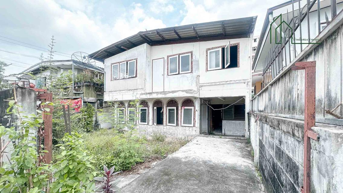 บ้านเดี่ยว 2 ชั้น 40 ตรว. บ้านเหมราช 1 ซอยเรวดี 65 ใกล้ MRT กระทรวงสาธารณสุข  1