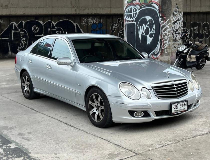 Benz E200 NGT W211 AT ปี 2010 ถูกมาก 199,000 บาท ผ่อนหกพันกว่า4ปี ผ่อนห้าพันกว่า5ปี ผ่อนห้าพัน6ปี 1