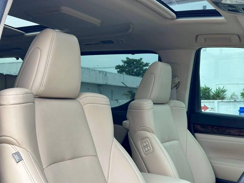 Toyota Alphard 2.5 Hybrid (TMT) MNC 2019  11