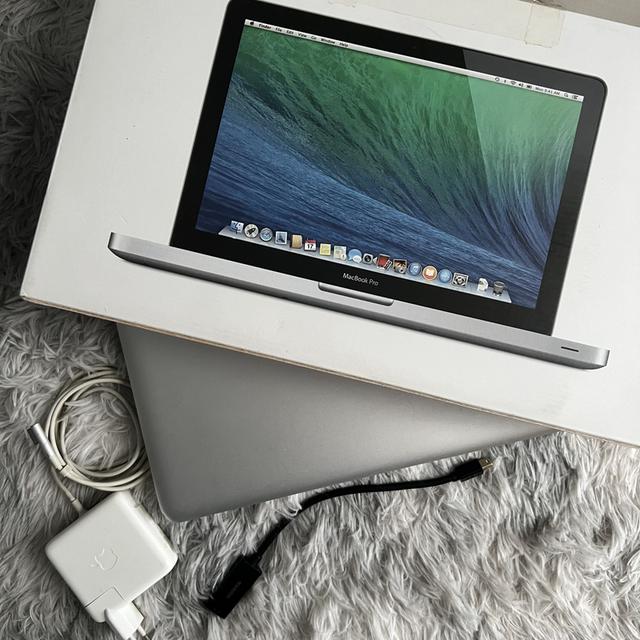 ของ  MacBook Pro 13 นิ้ว ปี 2012