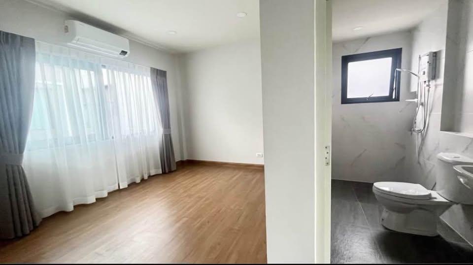 ให้เช่าบ้านเดี่ยว 2 ชั้น ใกล้เมกะบางนา ในโครงการเซ็นโทร บางนา มาดูซักครั้งจะหลงรัก 16