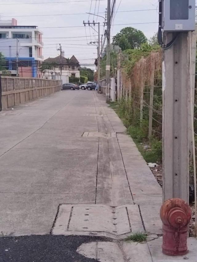 ให้เช่า ที่ดิน พื่้นที่สวย ลาซาน 81 บางนา 1-1-34 ตรว เหมาะทำ โกดัง คลังกระจายสินค้า 3