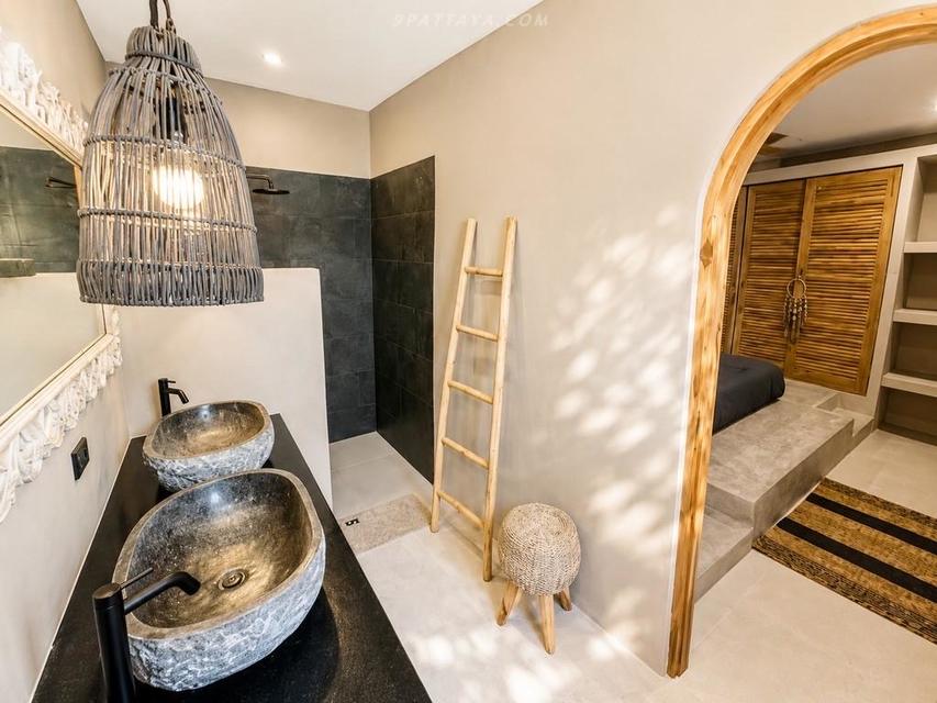 For Sale — Tropical Balinese Style Pool Villa in Bang SarayBeautiful tropical-style pool villa in Bang Saray, Boho style only fews minutes the beach 10