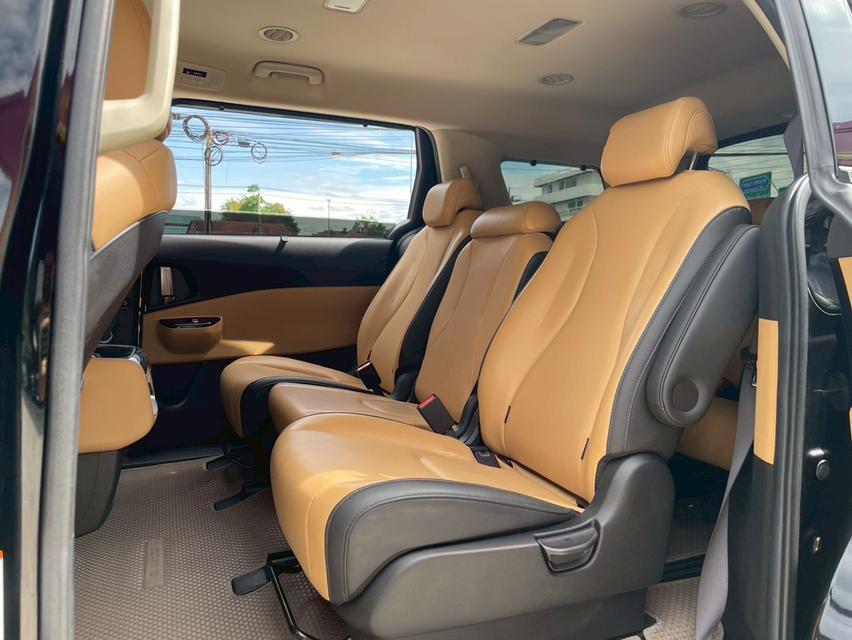 KIA GRAND CARNIVAL 2.2 EX 2021  โฉม ปี21-ปัจจุบัน สีดำ เครื่องดีเซล 11