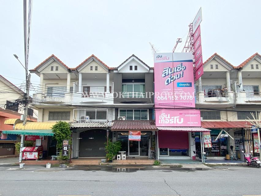 อาคารพาณิชย์ 3 ชั้น หมู่บ้านบัวทอง4 บ้านกล้วย-ไทรน้อย บางบัวทอง นนทบุรี 1