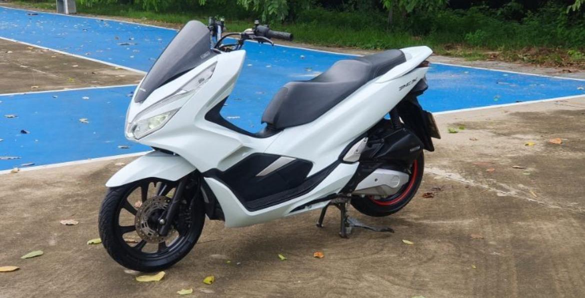 ปล่อยขายถูกๆ Honda PCX150i 2