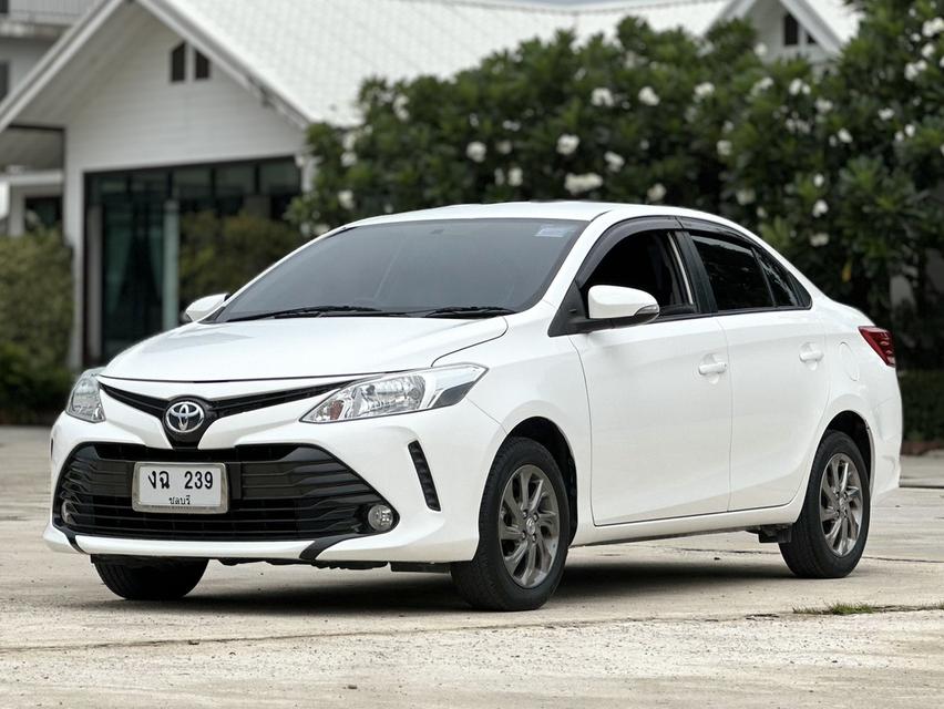 รหัสรถ PEAT239 TOYOTA VIOS 1.5E A/T ปี2017