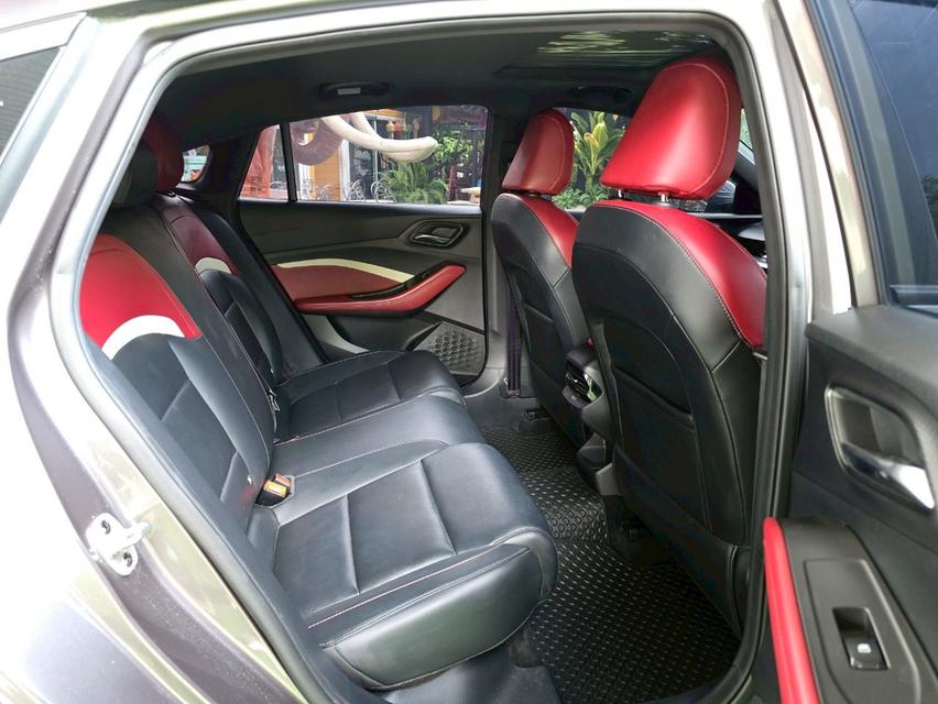 MG 5 1.5 X ปี 2024 พร้อมหลังคา Sunroof TOPสุด วิ่งน้อย 2x,xxx กม. 7